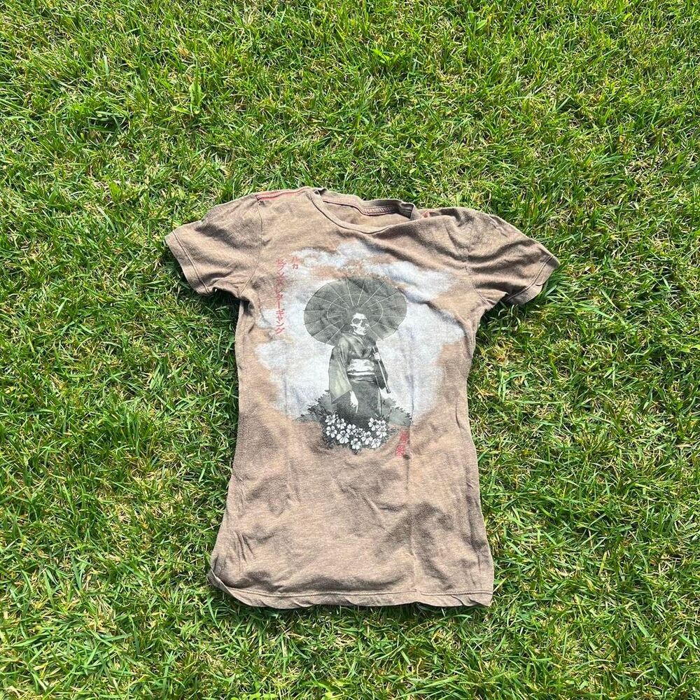 RVCA seventh letter baby tee Women’s size L